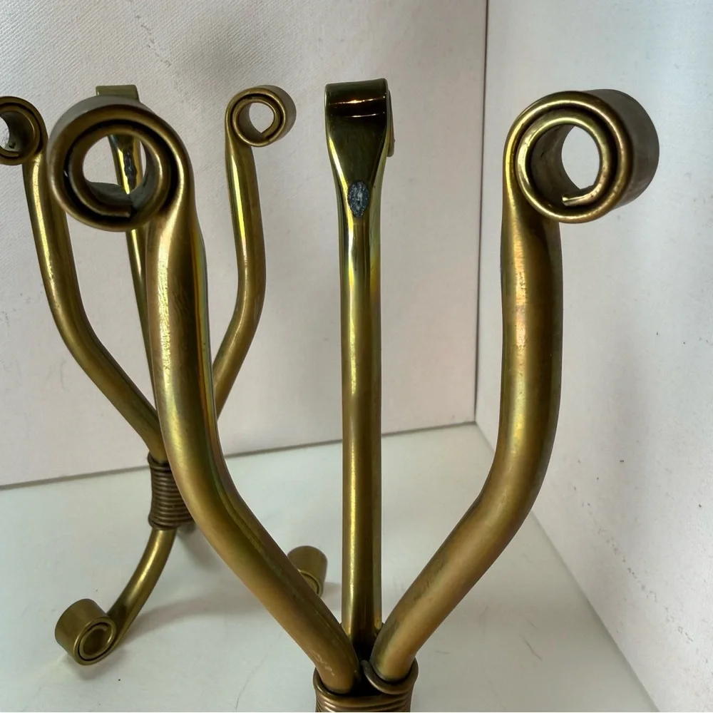 Set of 2 Elegant Brass Metal Stands or Object Holders MCM Pre-owned